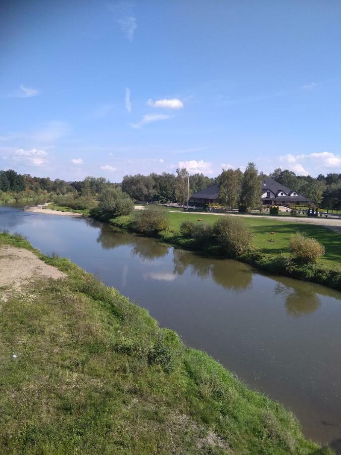 Gdow Riverside Apartments&Tours Extérieur photo